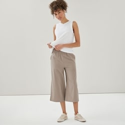 Joe Fresh On-the-Go Cropped Pant 1 ea, $35.00/1ea
