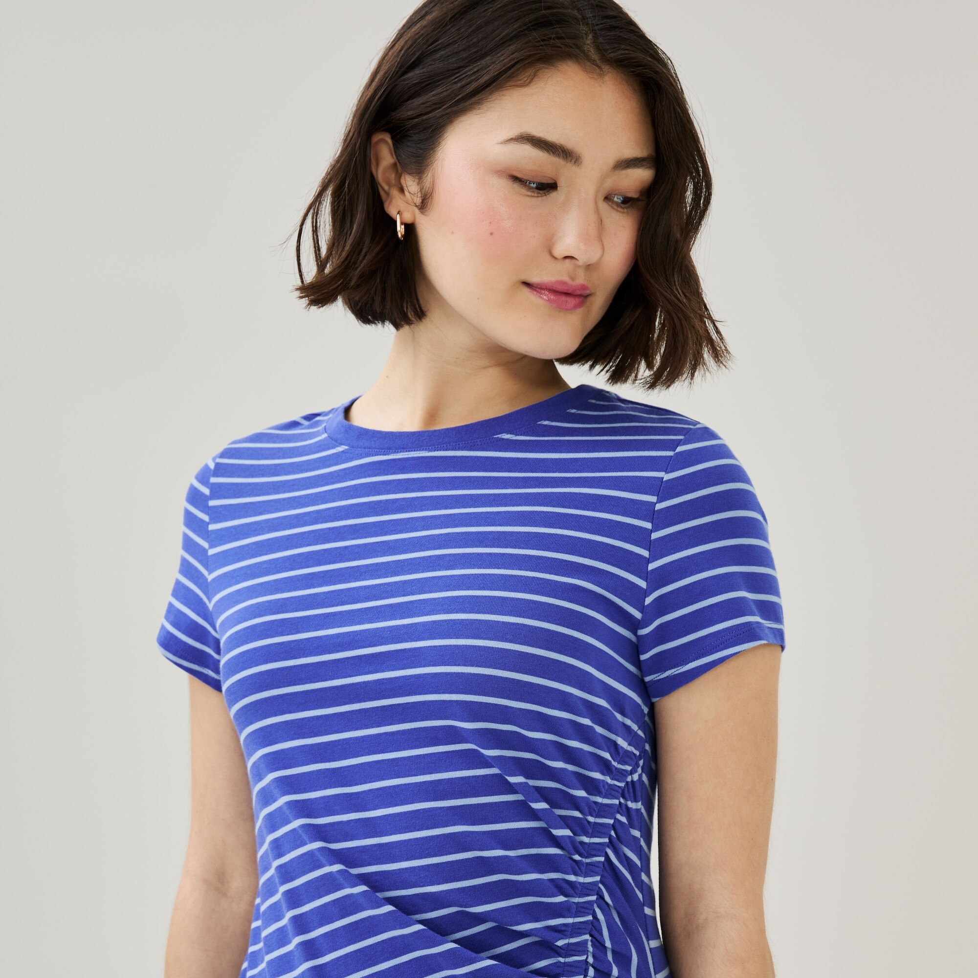Robe t-shirt à ruché rayée