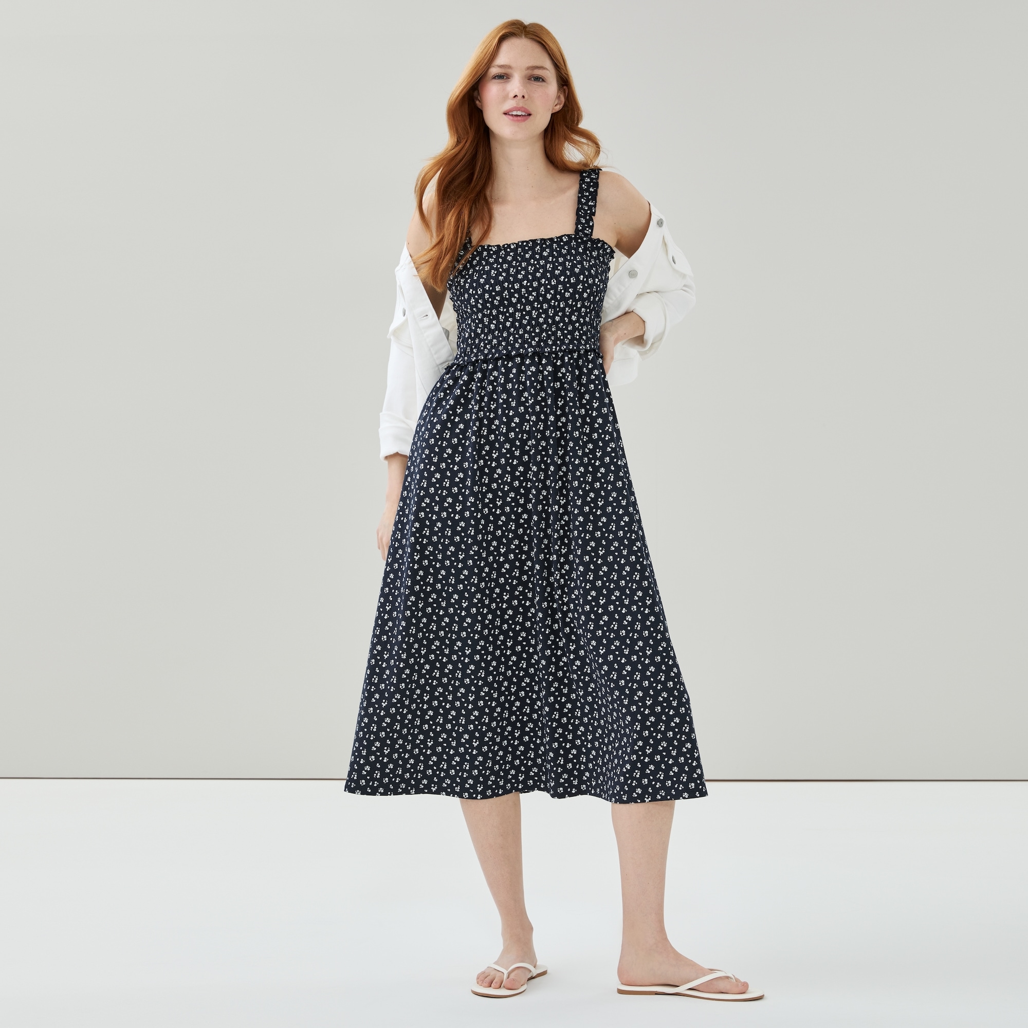 a line knee length dress with sleeves Summer Mother of the Bride Dresses Short Women's A-Line/Princess Scoop Neck Knee-Length Wedding Guest Gowns with Appliques