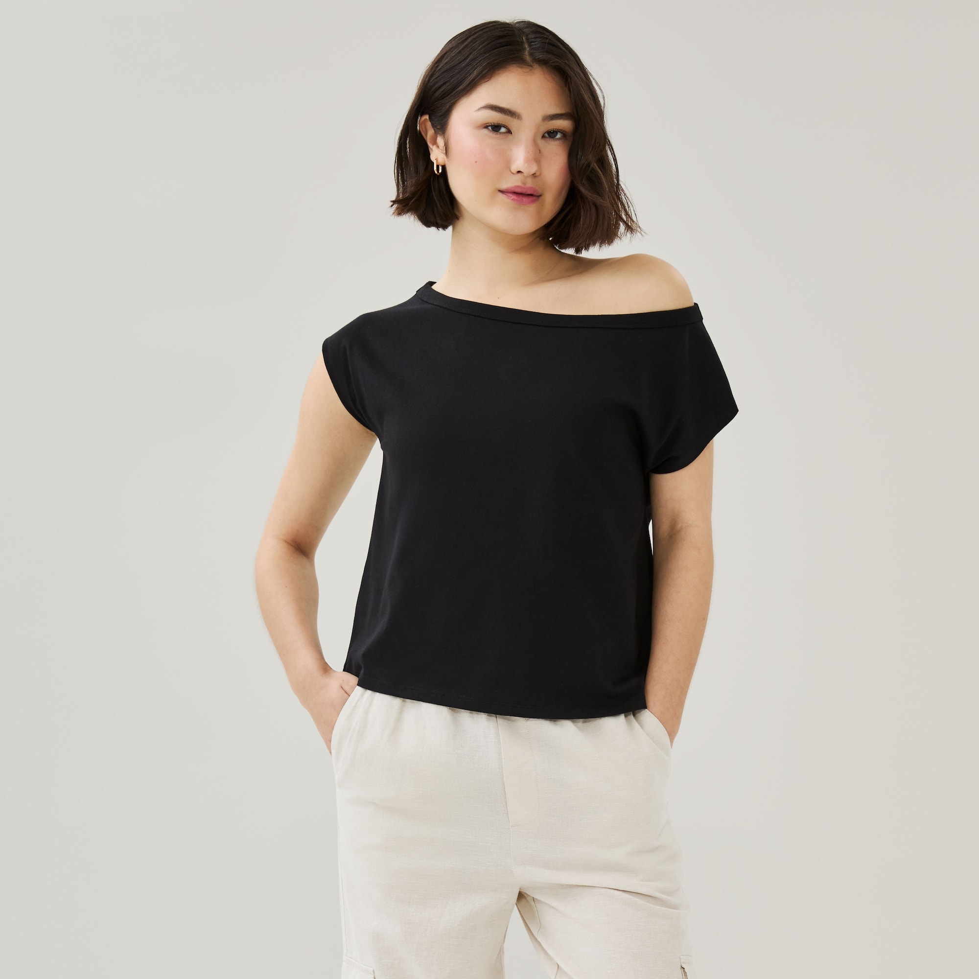 Relaxed Off Shoulder T-Shirt in JF Black from Joe Fresh