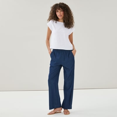 Relaxed Off Shoulder T-Shirt - Bright White