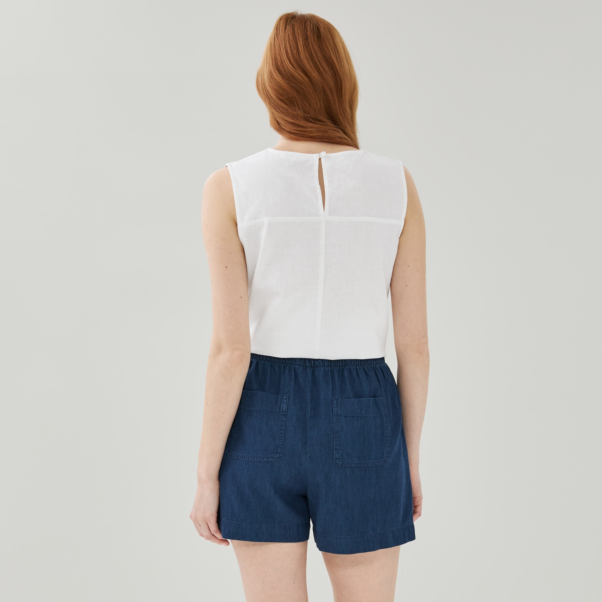 Short sans attache en chambray délavé foncé