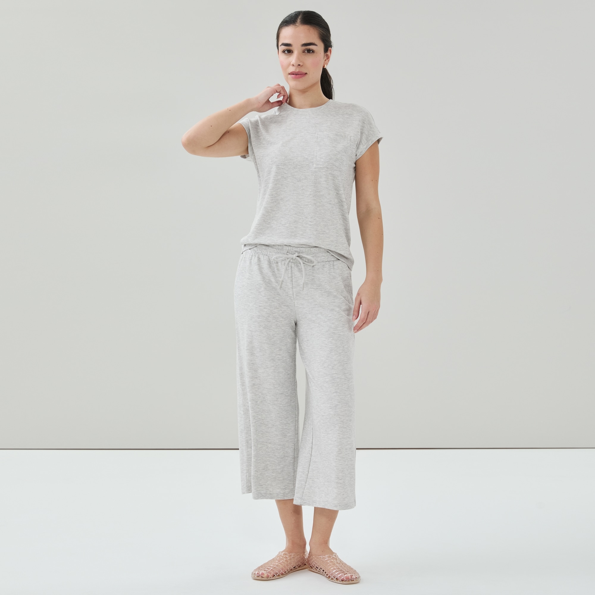 Active Cropped Wide Leg Pant in Grey Mix from Joe Fresh