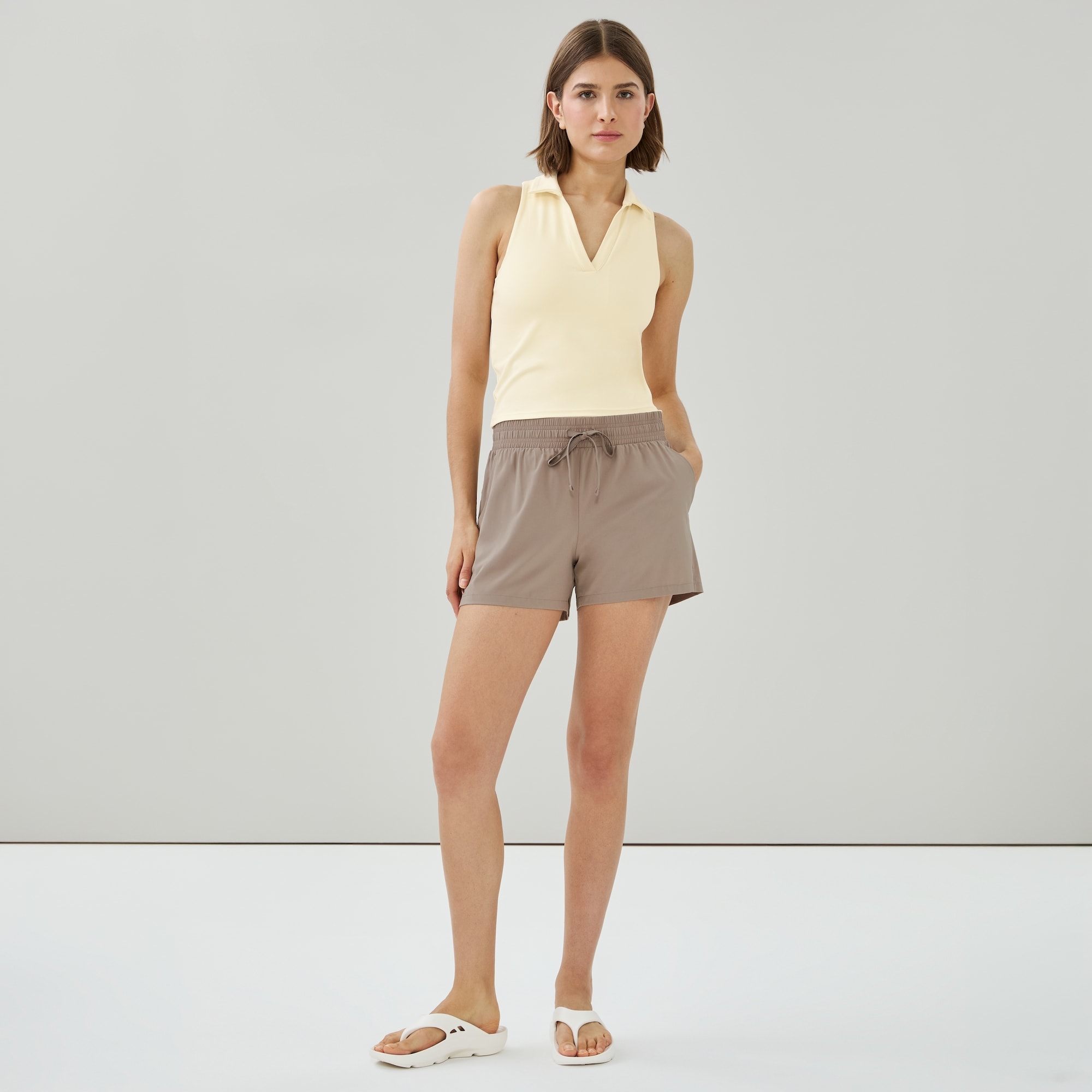 Active Stretch Short