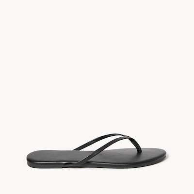 Solid Flip Flops - Black