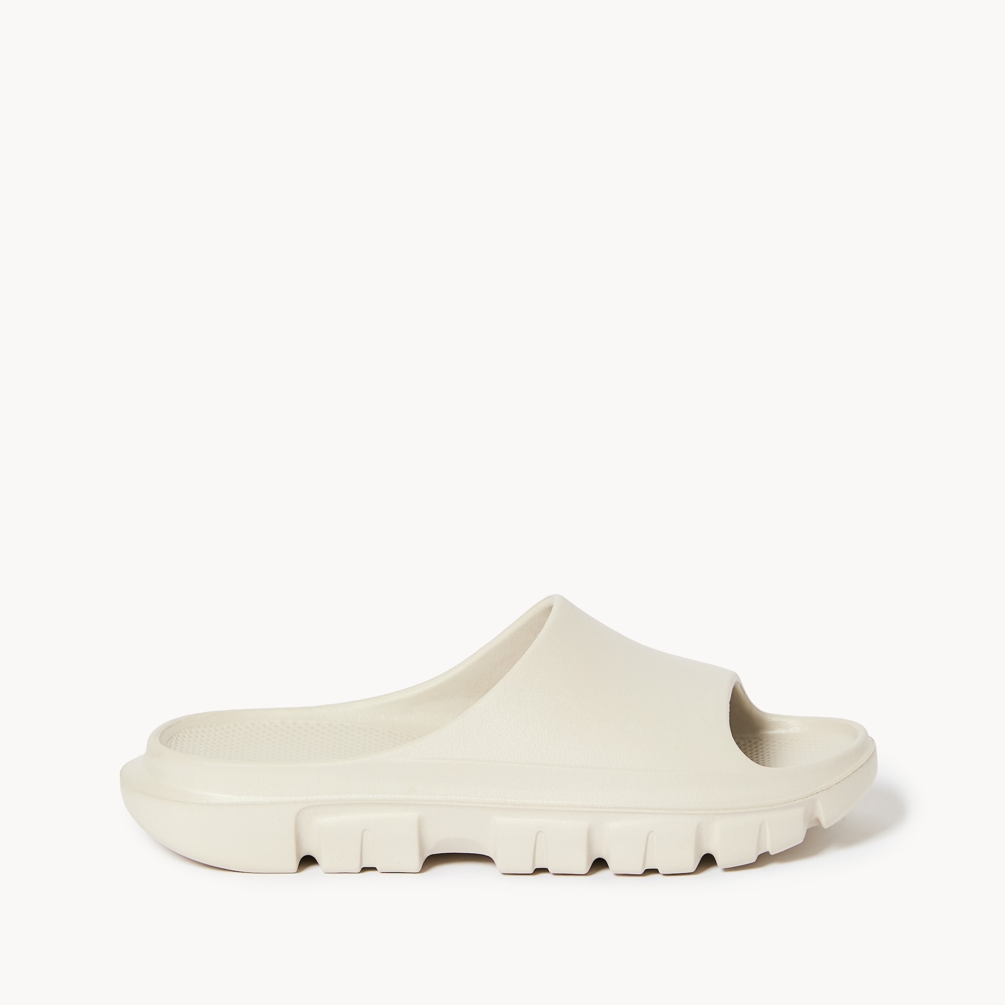靴 theredthread script chunky slides 37 Chunky Slides in Taupe from Joe Fresh