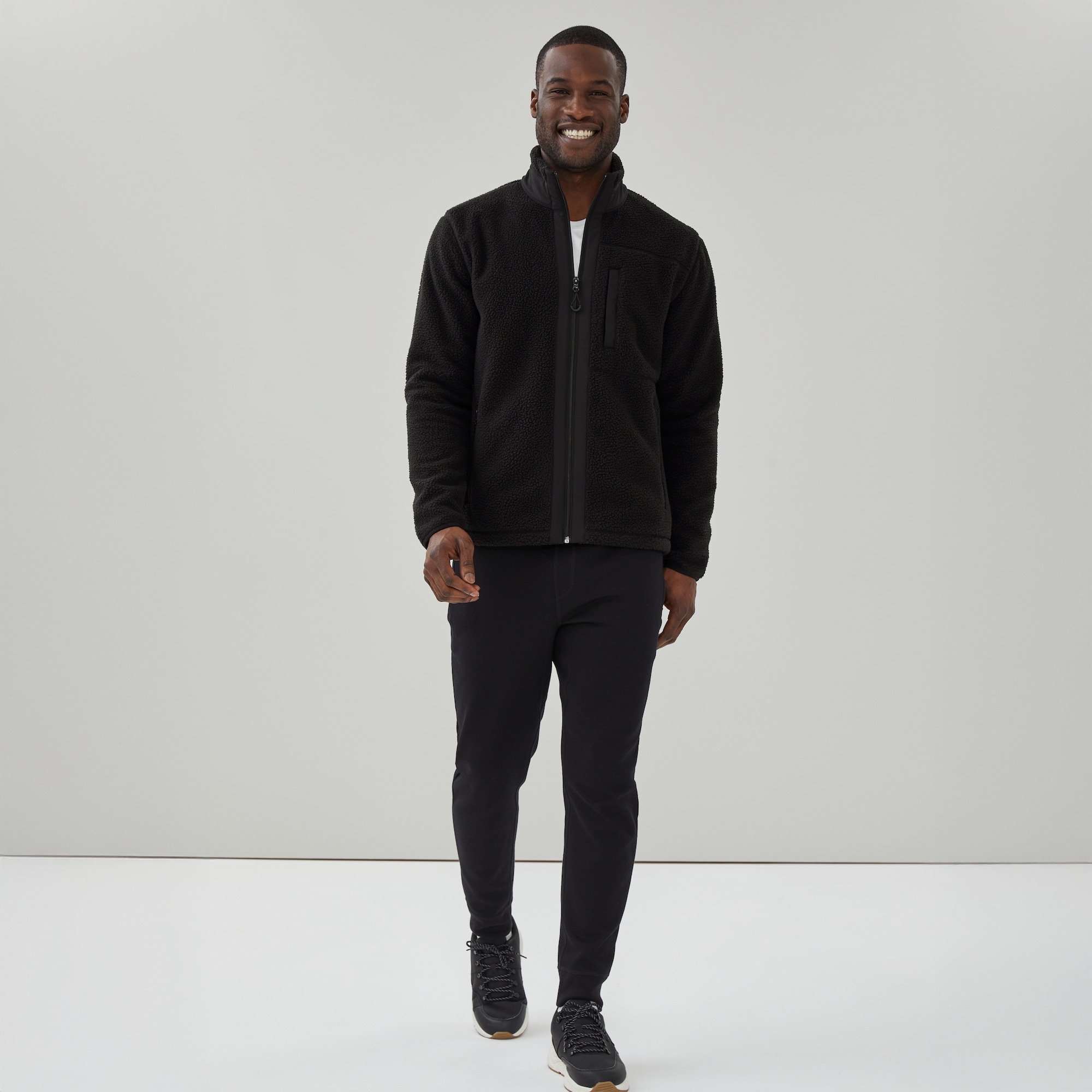 Men's Fleece Zip-Up Jacket in Black from Joe Fresh