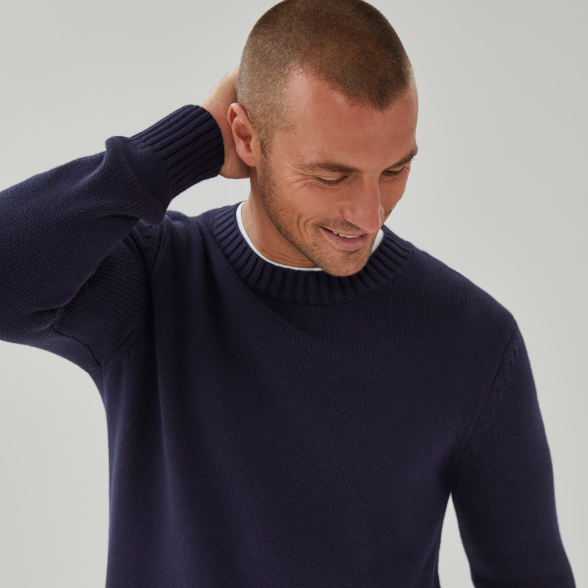 トップス FEELS. CREWNECK SWEATSHIRT NAVY Drop Shoulder Crewneck - Navy – Hours