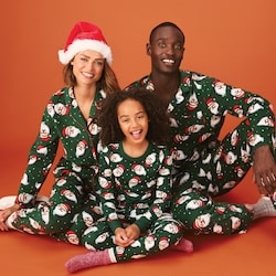 Joe Fresh Men's Holiday Sleep Set 1 ea, $39.00/1ea