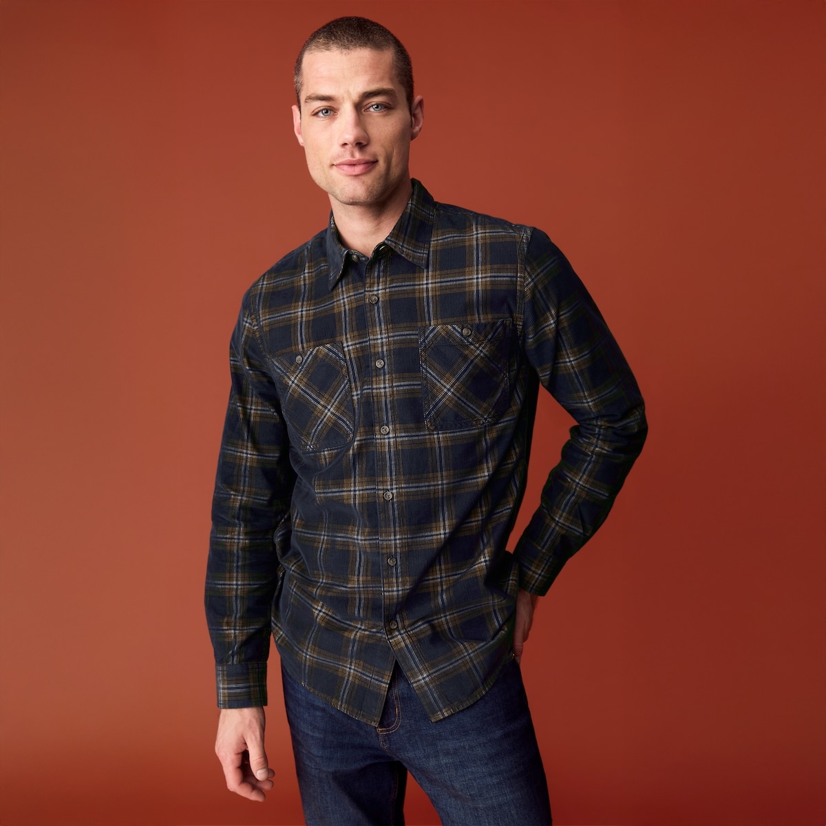 Men's Corduroy Button-Up