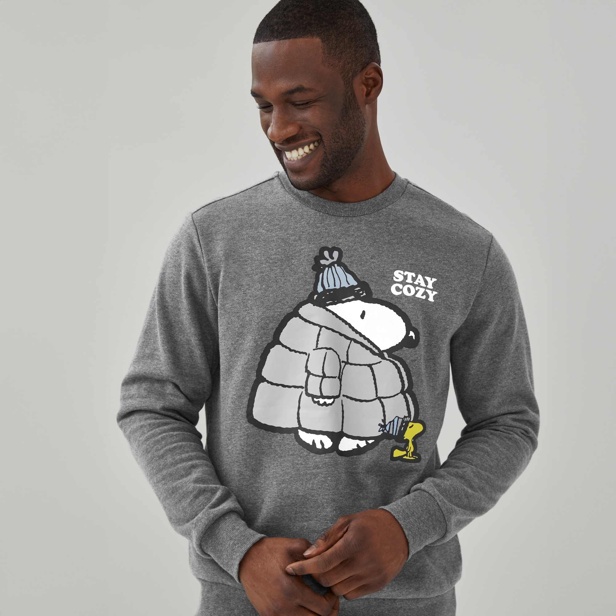 Men's Peanuts Snoopy Festive Sweatshirt in Dark Grey Mix from Joe