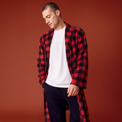 Joe Fresh Men's Plaid Microfleece Robe 1 ea, $39.00/1ea
