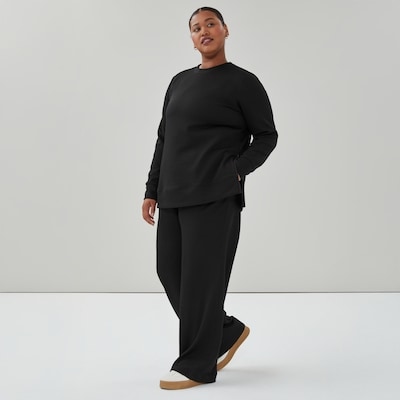 Women+ Active Quilted Sweatshirt - Black