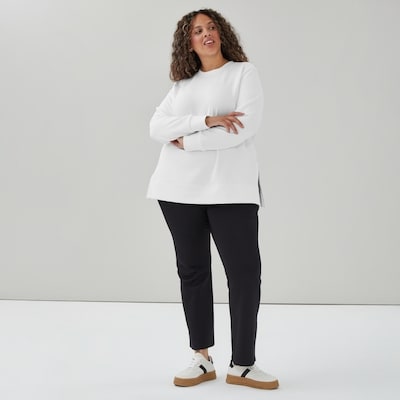 Women+ Active Quilted Sweatshirt - White