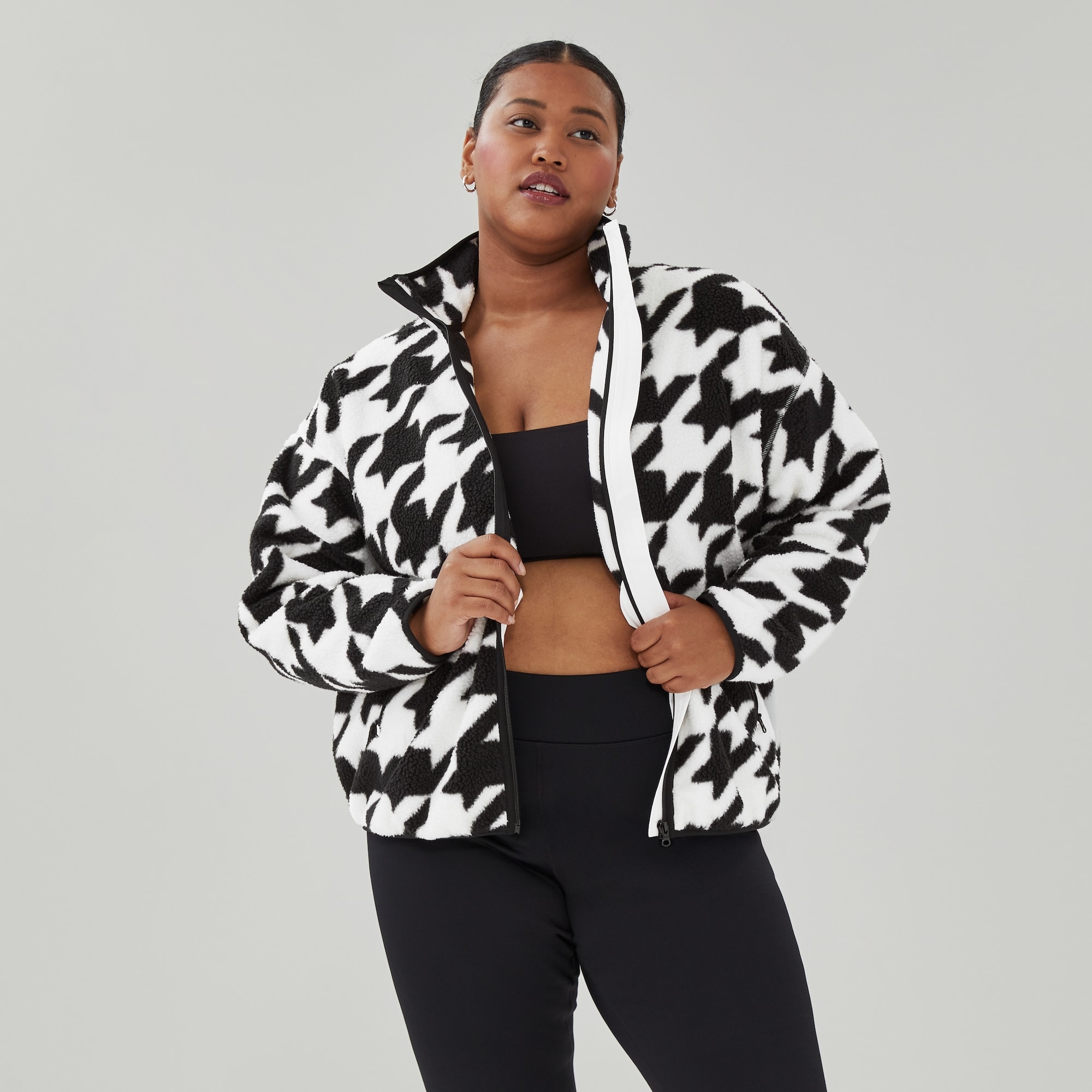Women+ Printed Teddy Fleece Jacket in Black from Joe Fresh