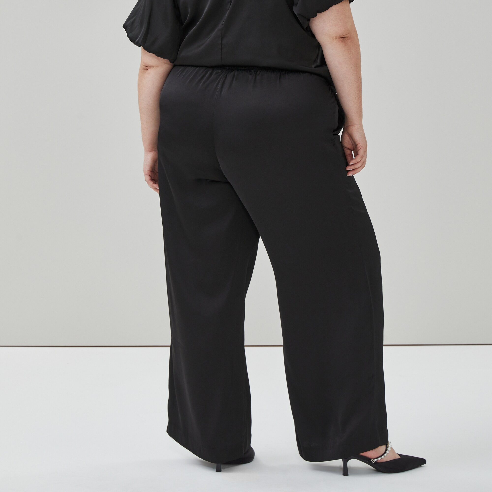 パンツ fery SATIN WATER PANTS/Black パンツ fery SATIN WATER PANTS
