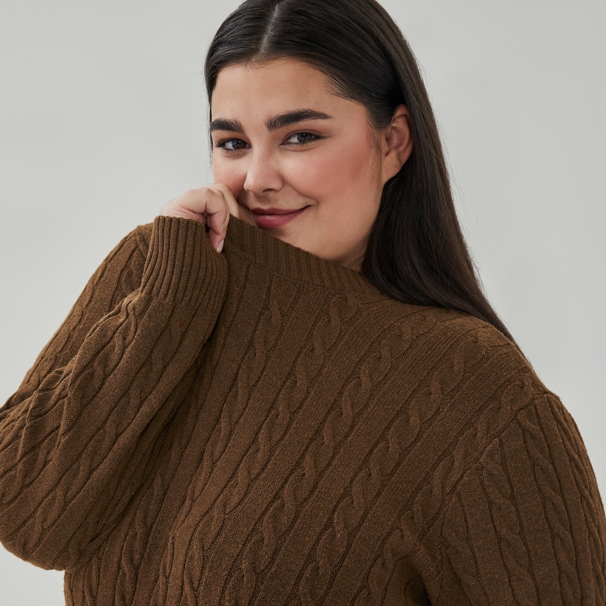 Women+ Cable Knit Pullover - Brown