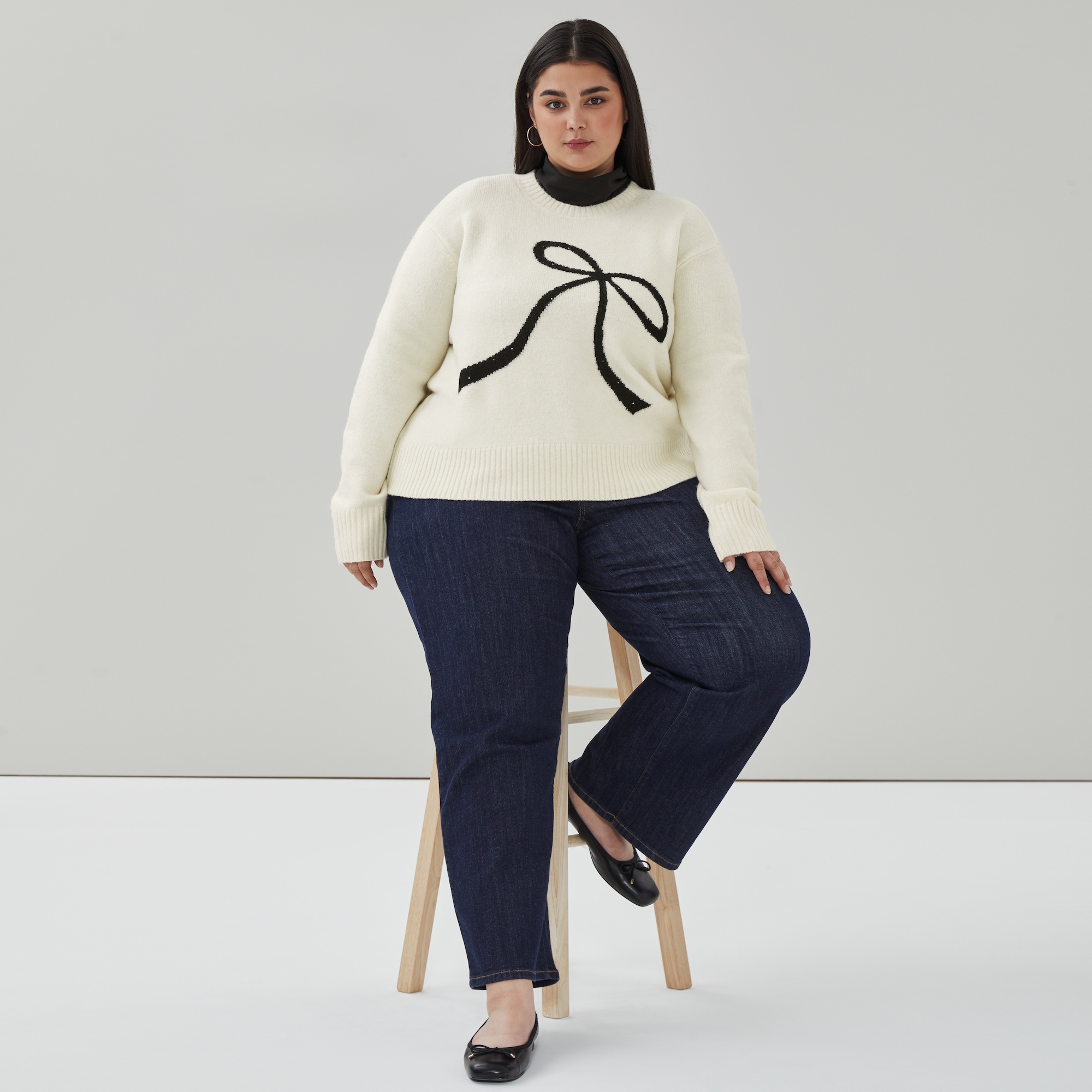 Women+ Novelty Bow Pullover in Cream from Joe Fresh