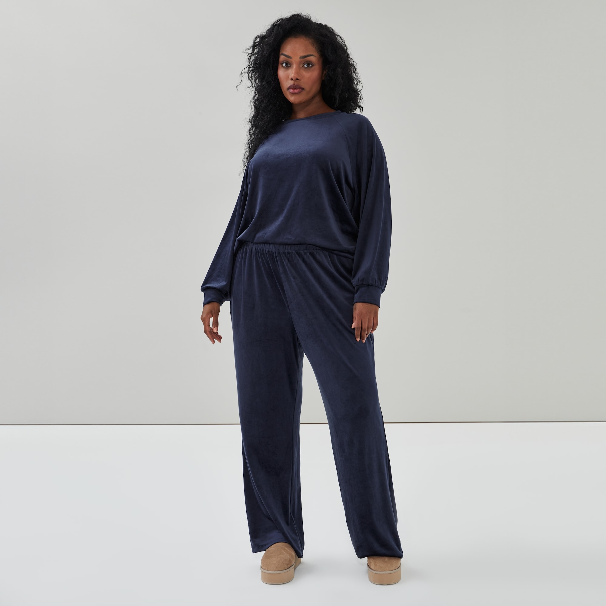 Women+ Velour Wide Leg Pant in Dark Navy from Joe Fresh