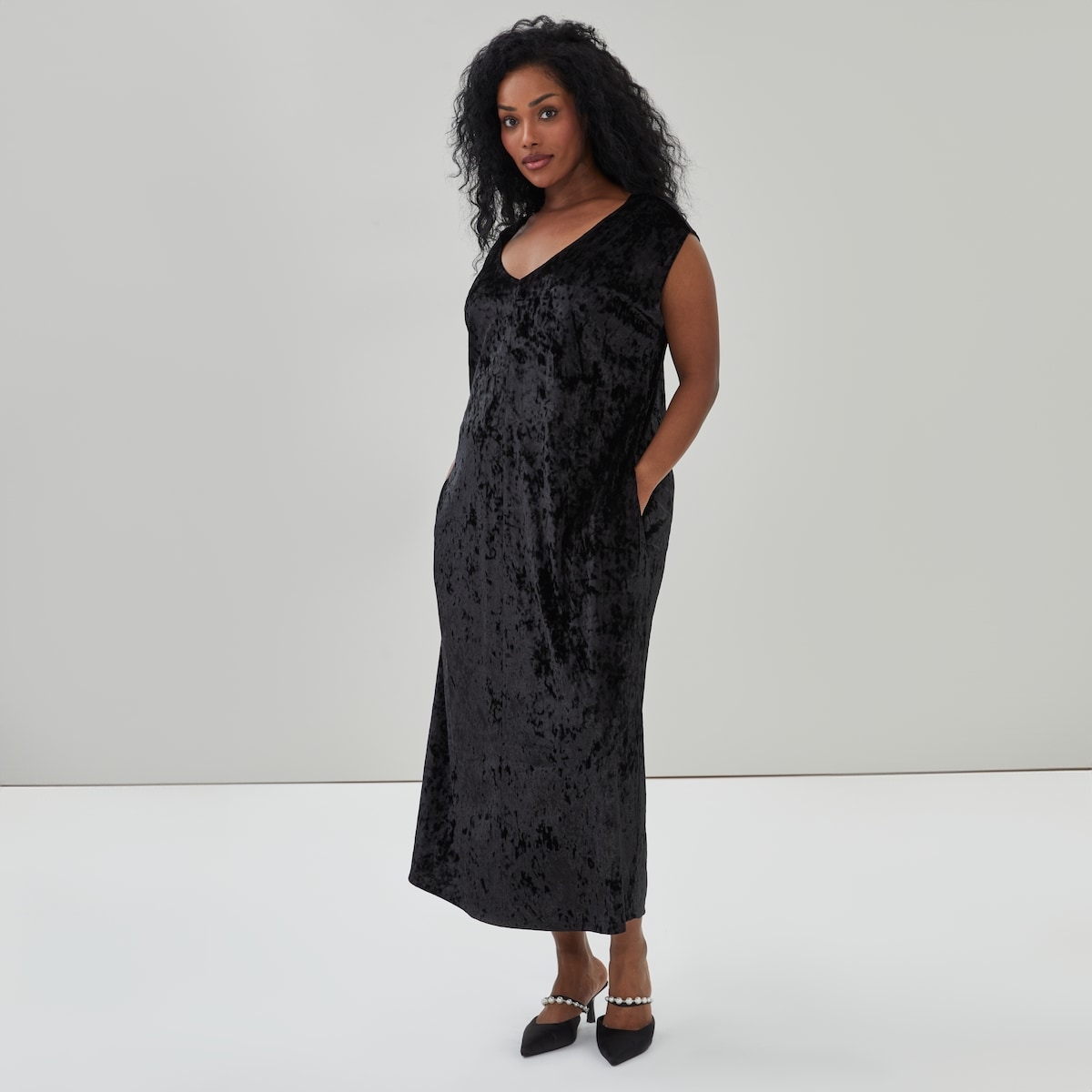 Women+ Crushed Velvet Midi Dress - Jf Black