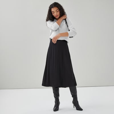 Jupe midi évasée en satin - Noir JF