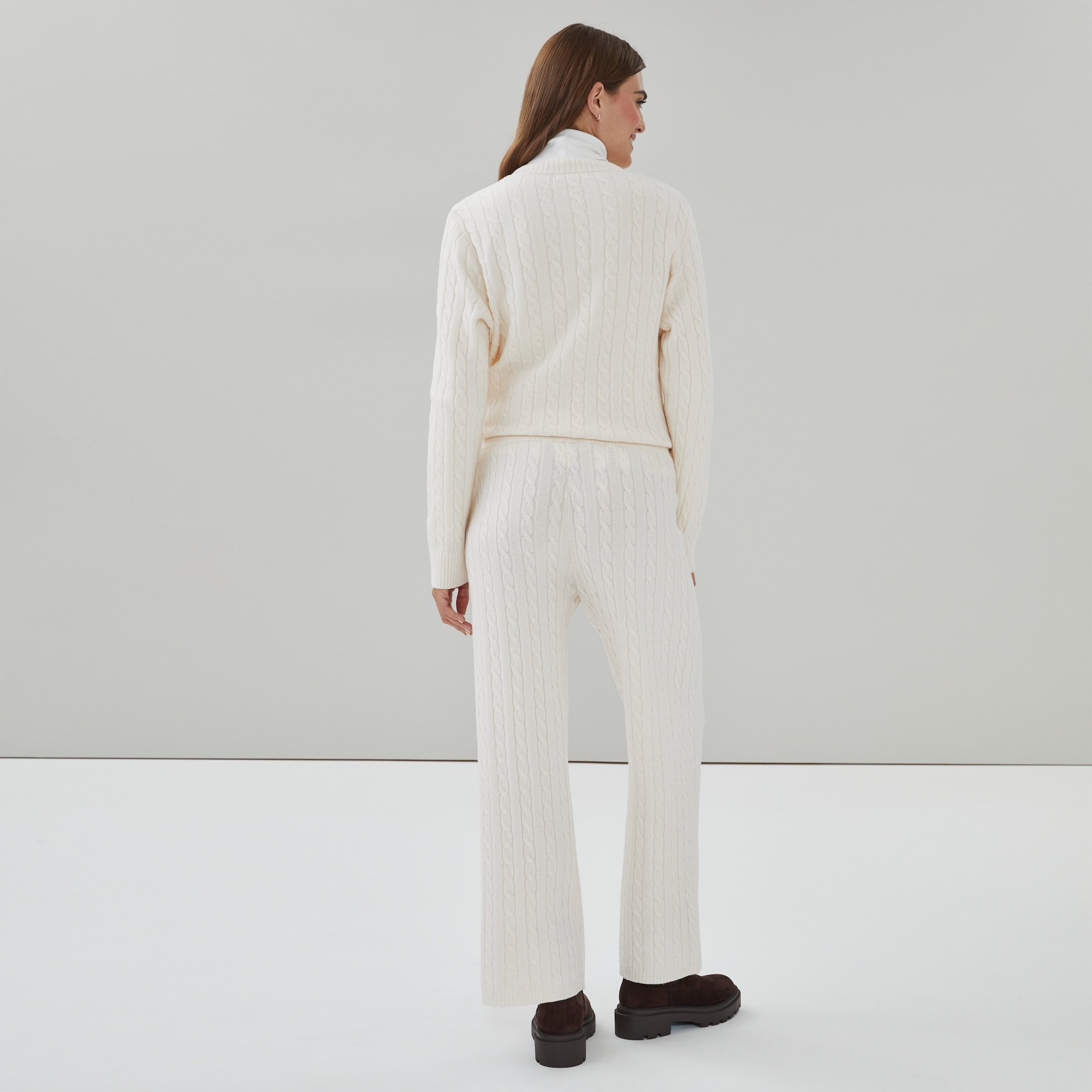 Pantalon en tricot à jambe large