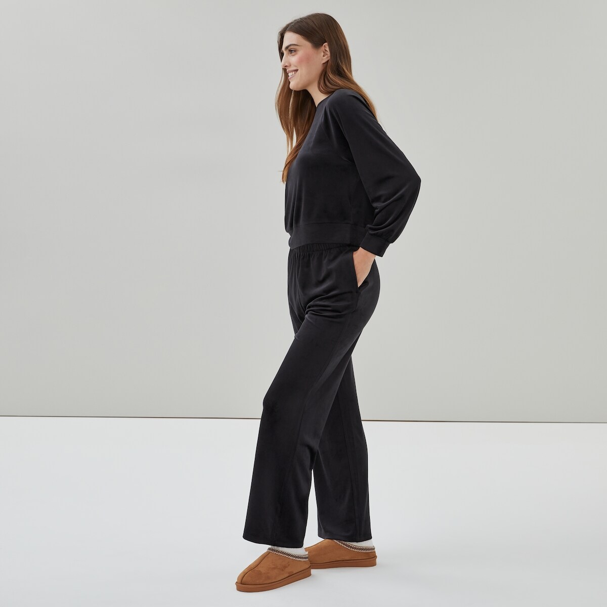 Velour Wide Leg Pant - Jf Black
