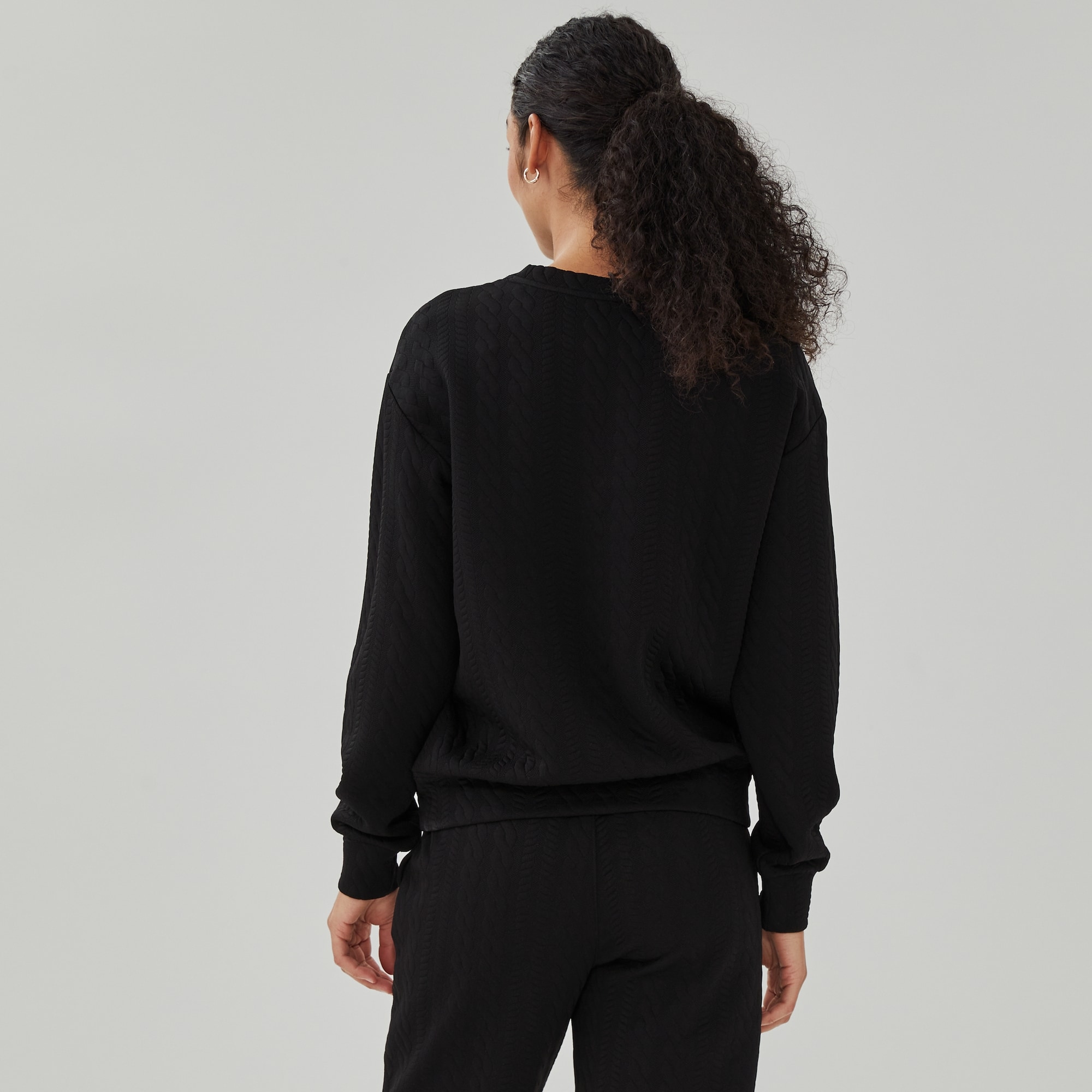 Active Quilted Sweatshirt in Black from Joe Fresh
