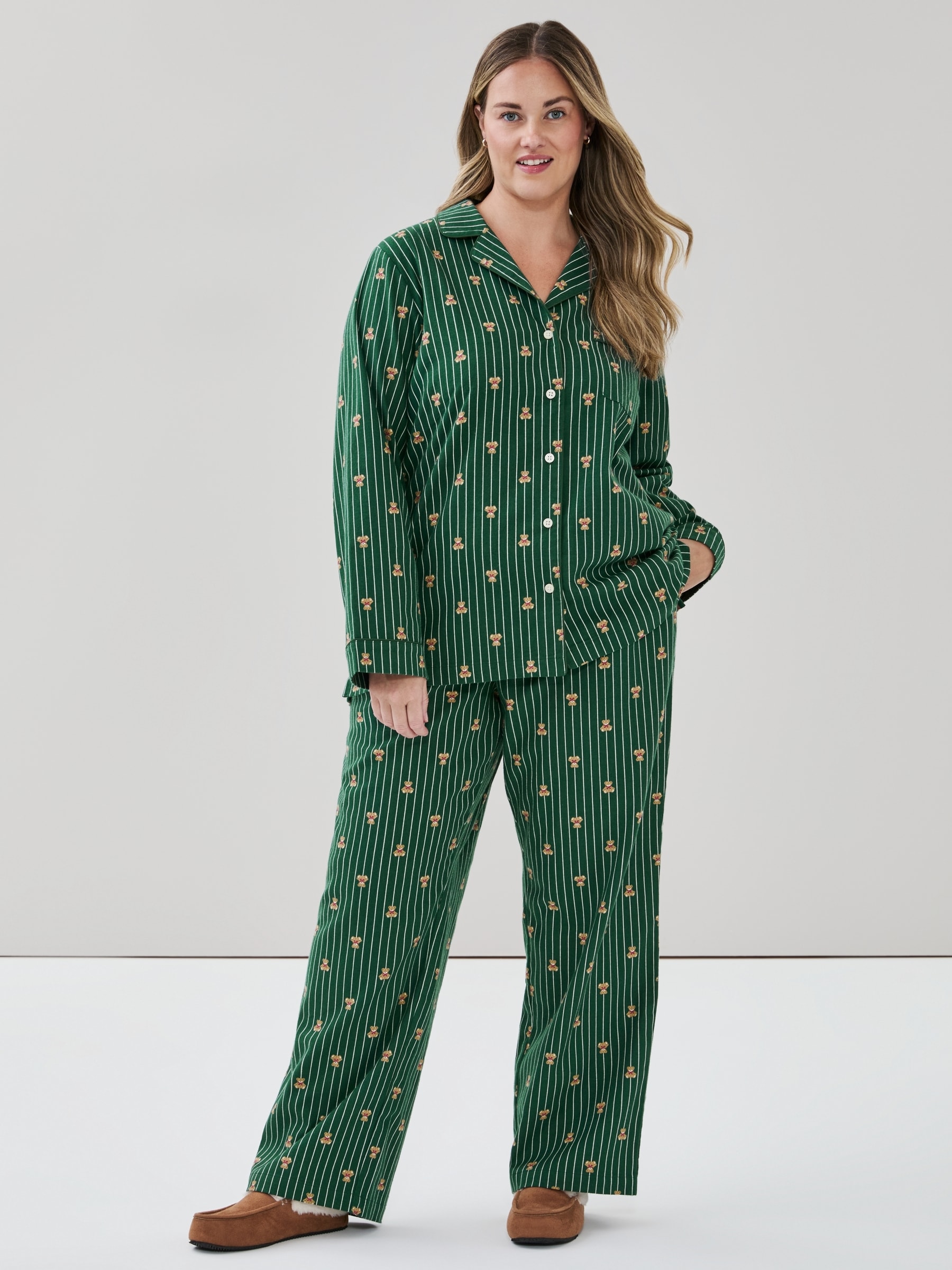 Women+ Flannel Holiday Sleep Set