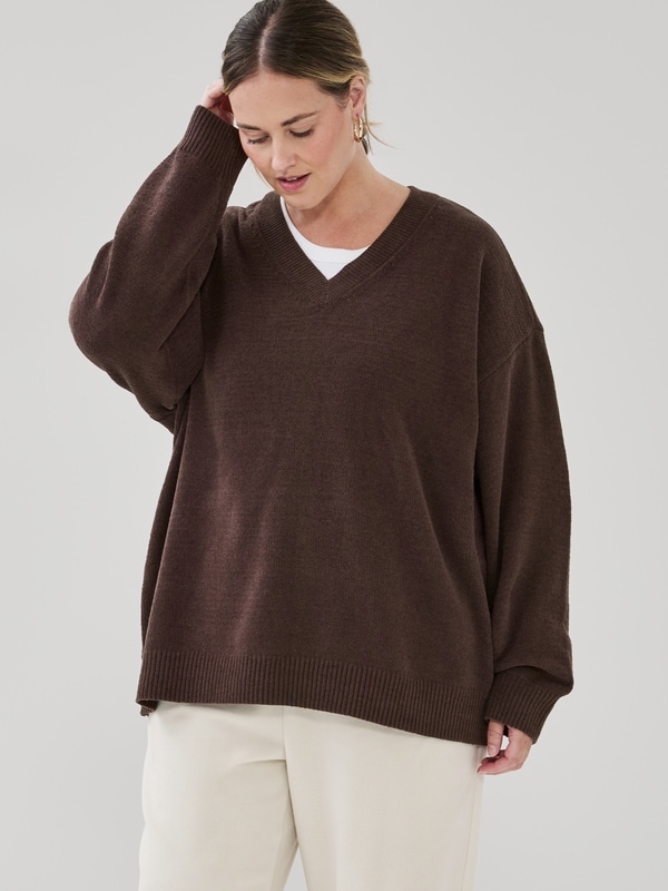 Joe Fresh Chandail sport à col en V en chenille Femmes+ 1 ea, 35,00 $/1ch