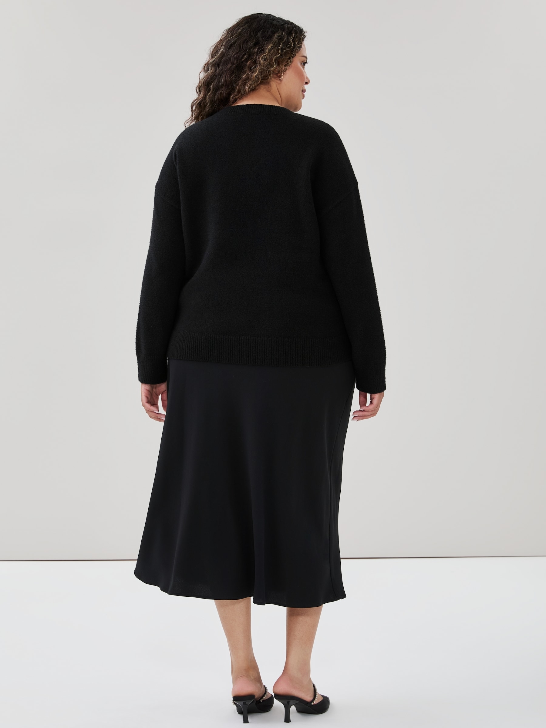 Chandail enjolivé à paillettes Femmes+