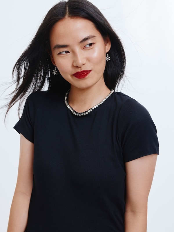Ribbed Embellished Necklace Top - JF Black