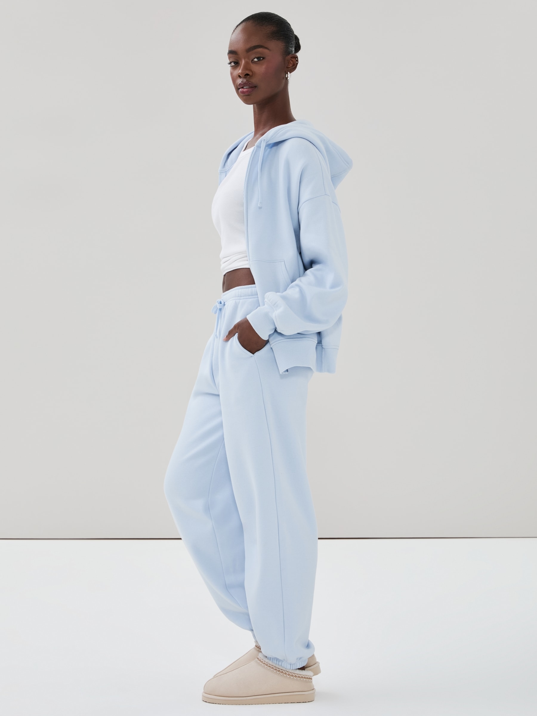 Active Fuzzy Fleece Jogger