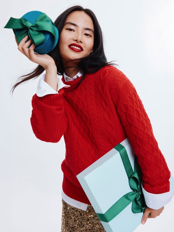 Cable Knit Sweater - Red