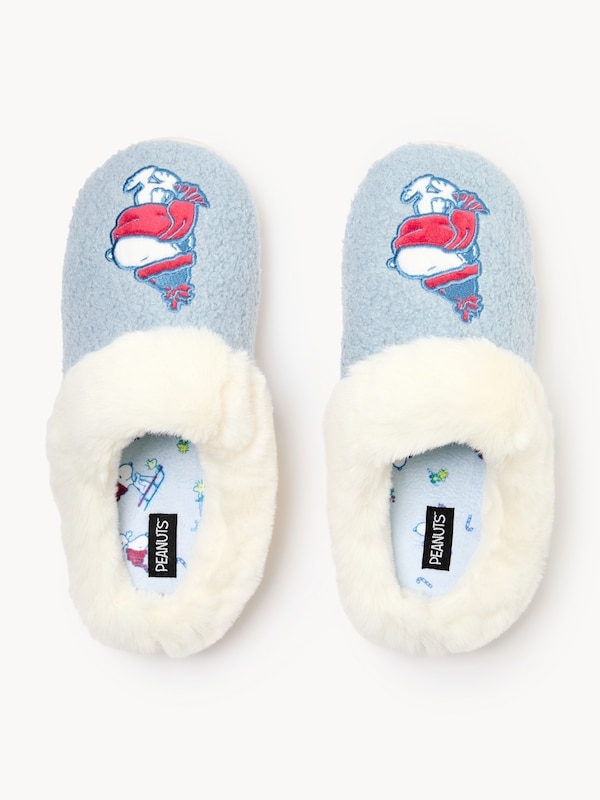 Peanuts Snoopy Festive Slippers