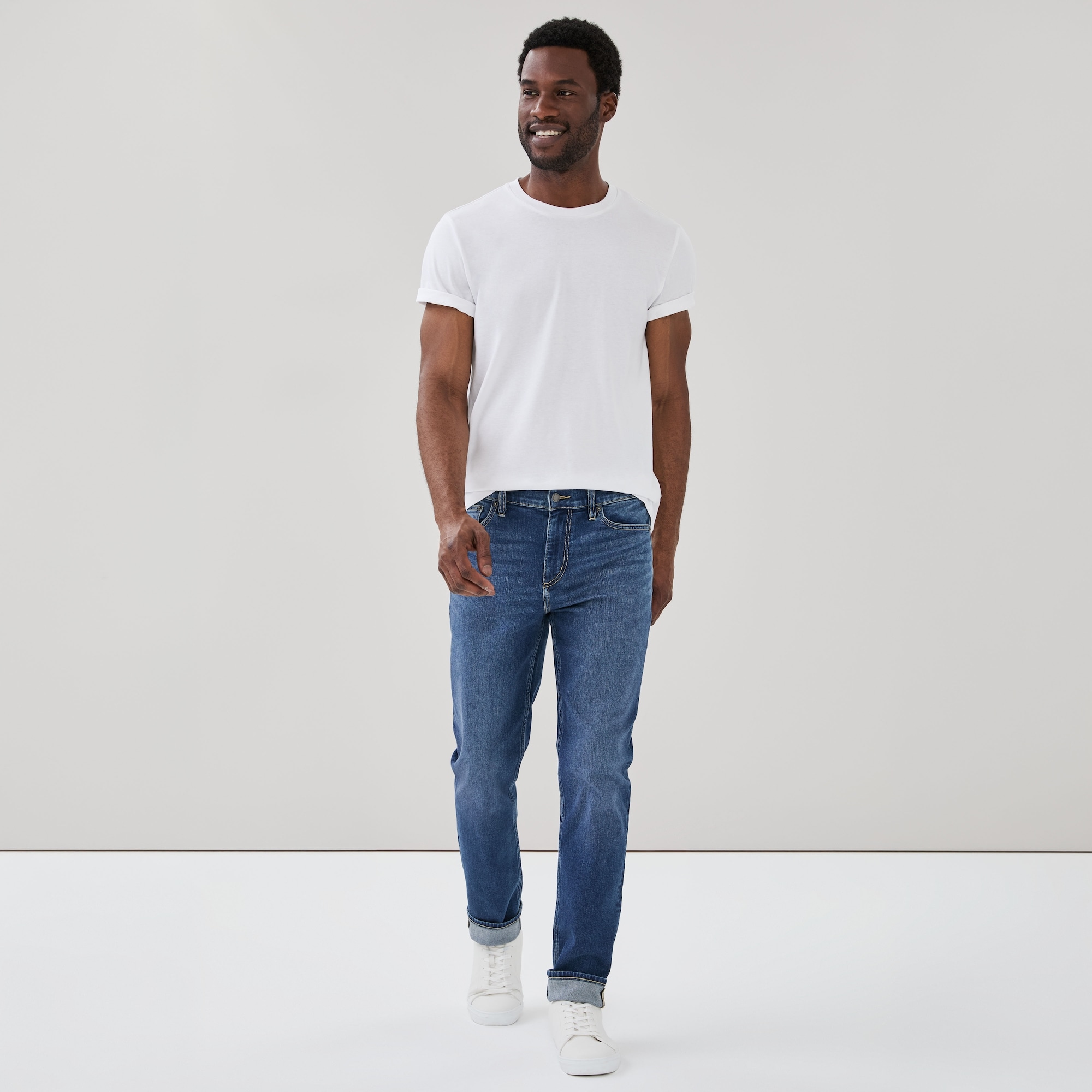 Men's Medium Wash Slim Fit Jean