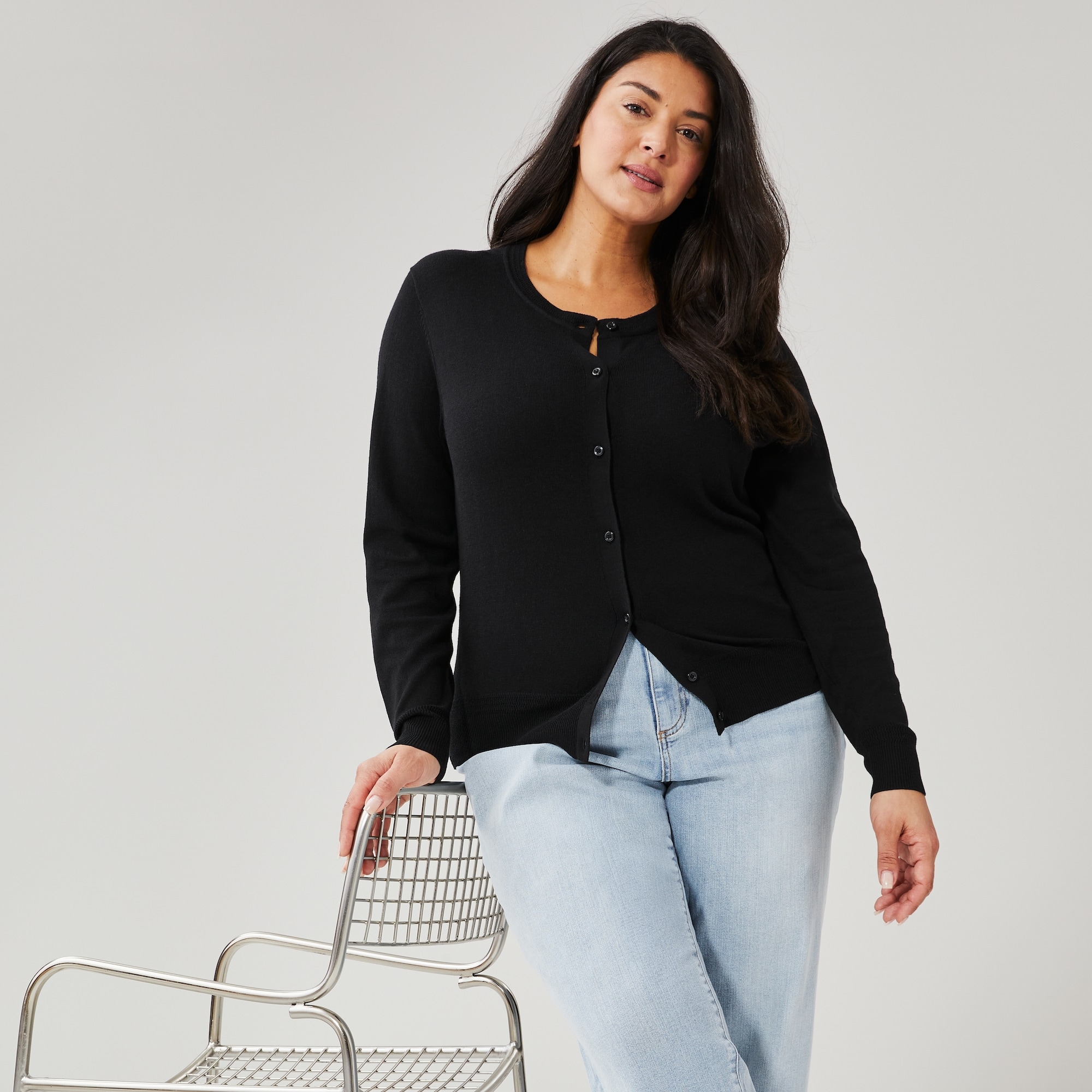 Cardigan Femmes+ in Noir JF from Joe Fresh