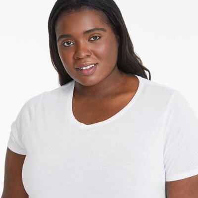 Joe Fresh T-shirt décontracté Femmes+ 1 ea, 16,00 $/1ch