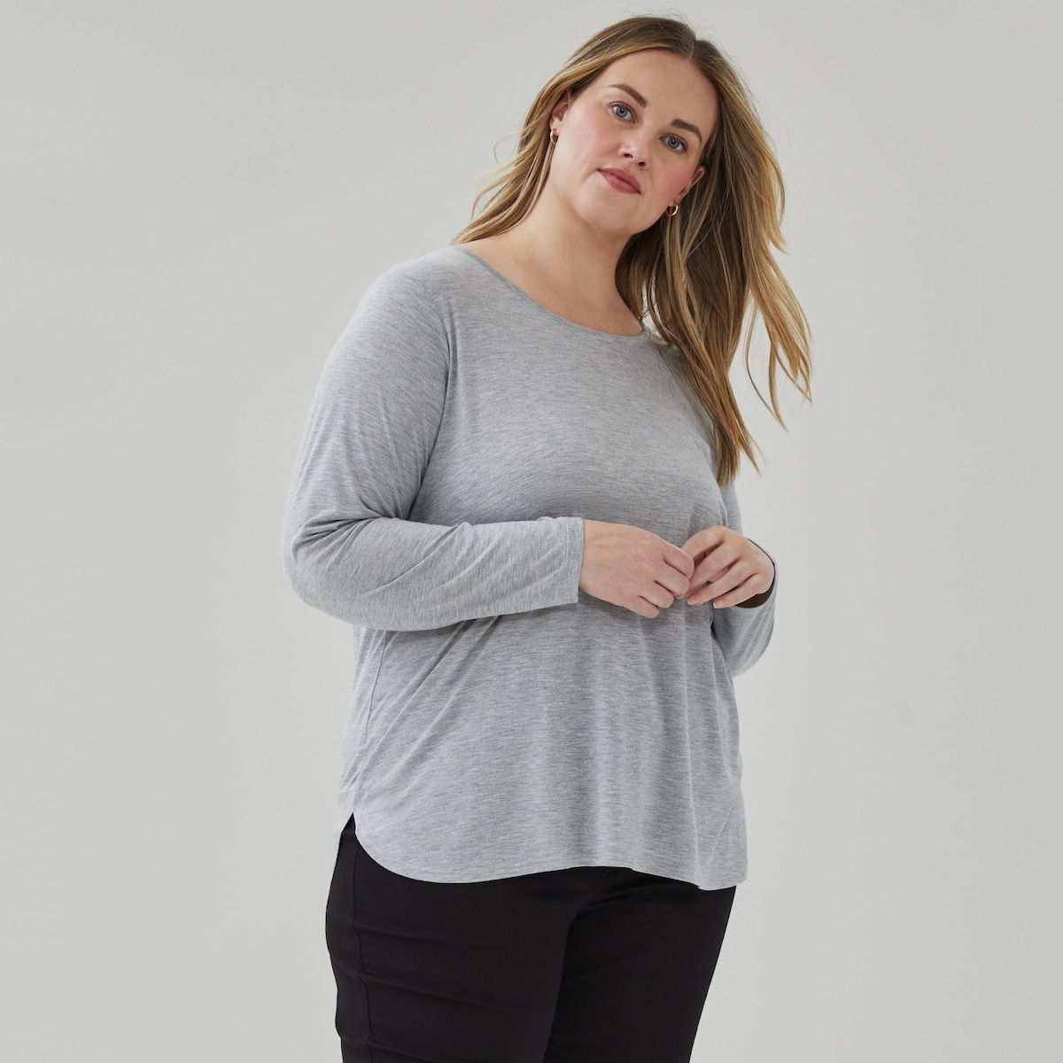 Women+ Relaxed Long Sleeve