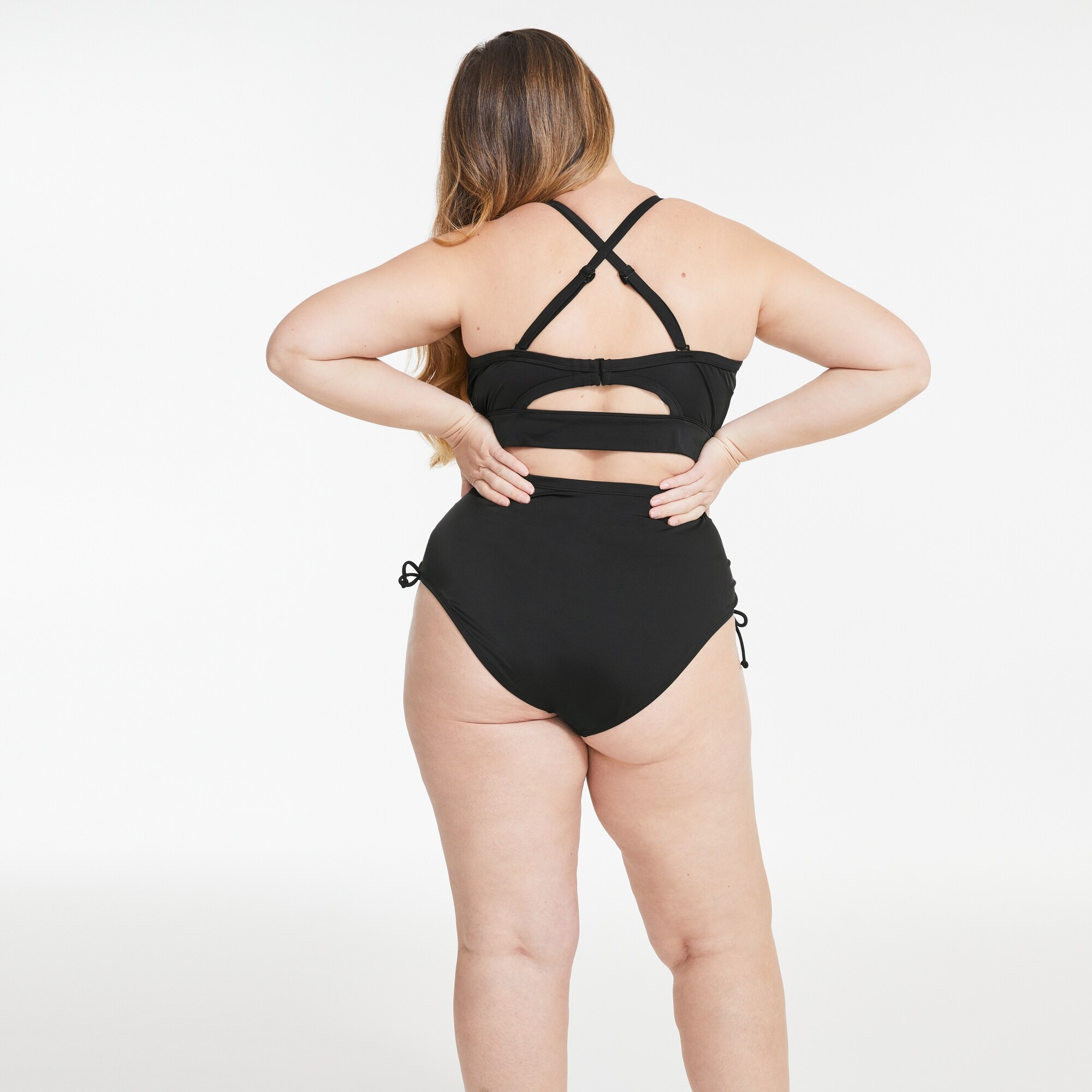 Haut de maillot de bain à col haut Femmes+