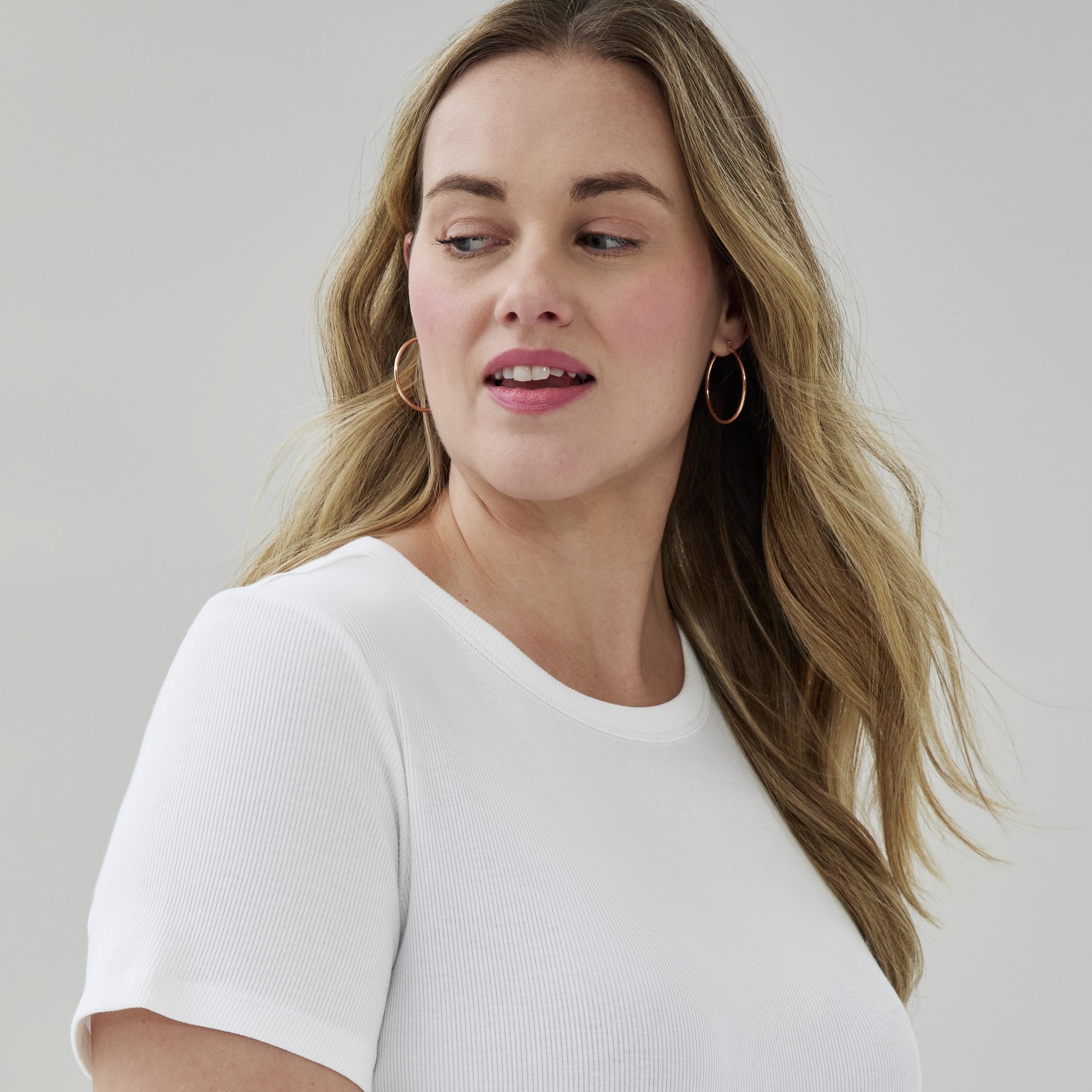 Women+ Ribbed T-Shirt