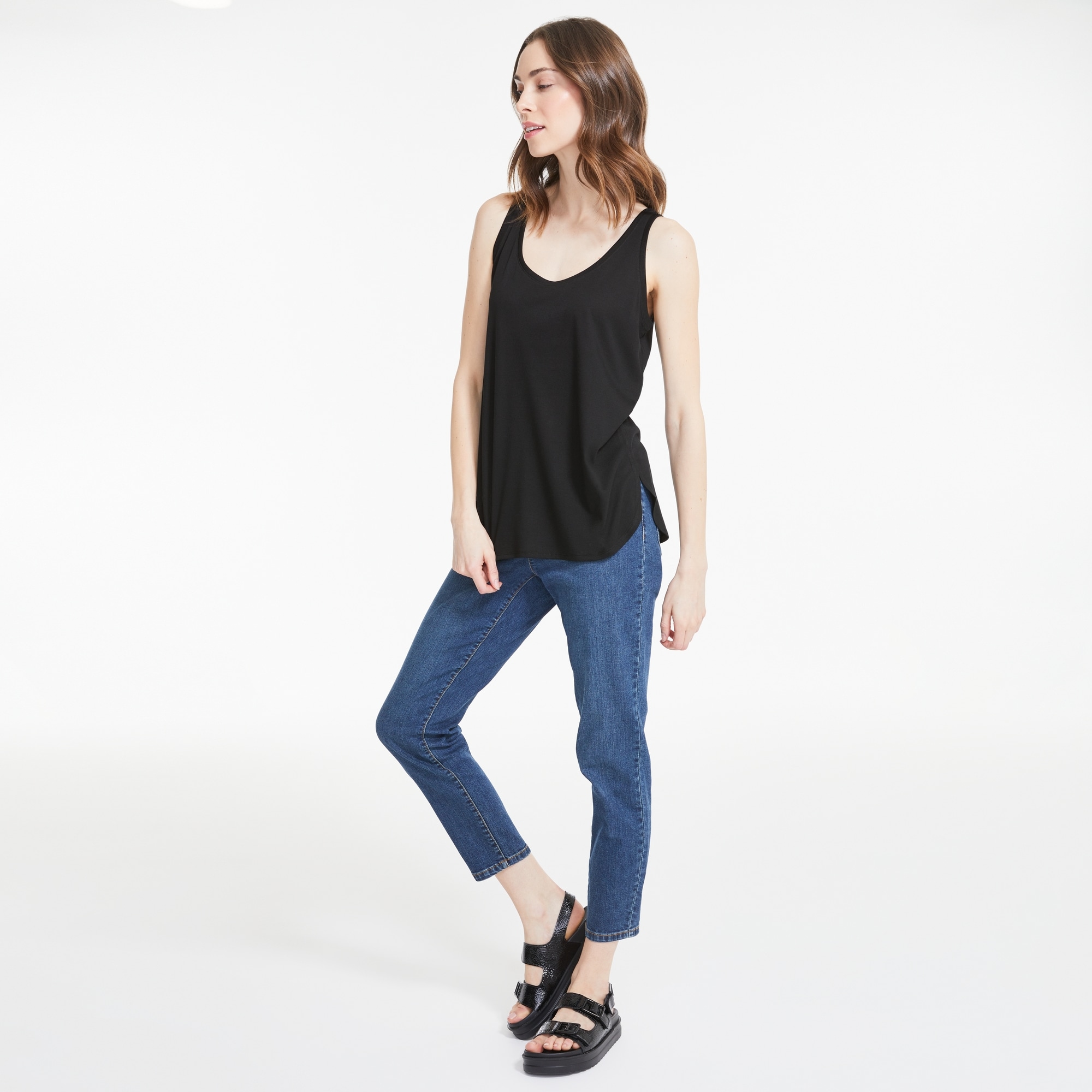 Relaxed Tank