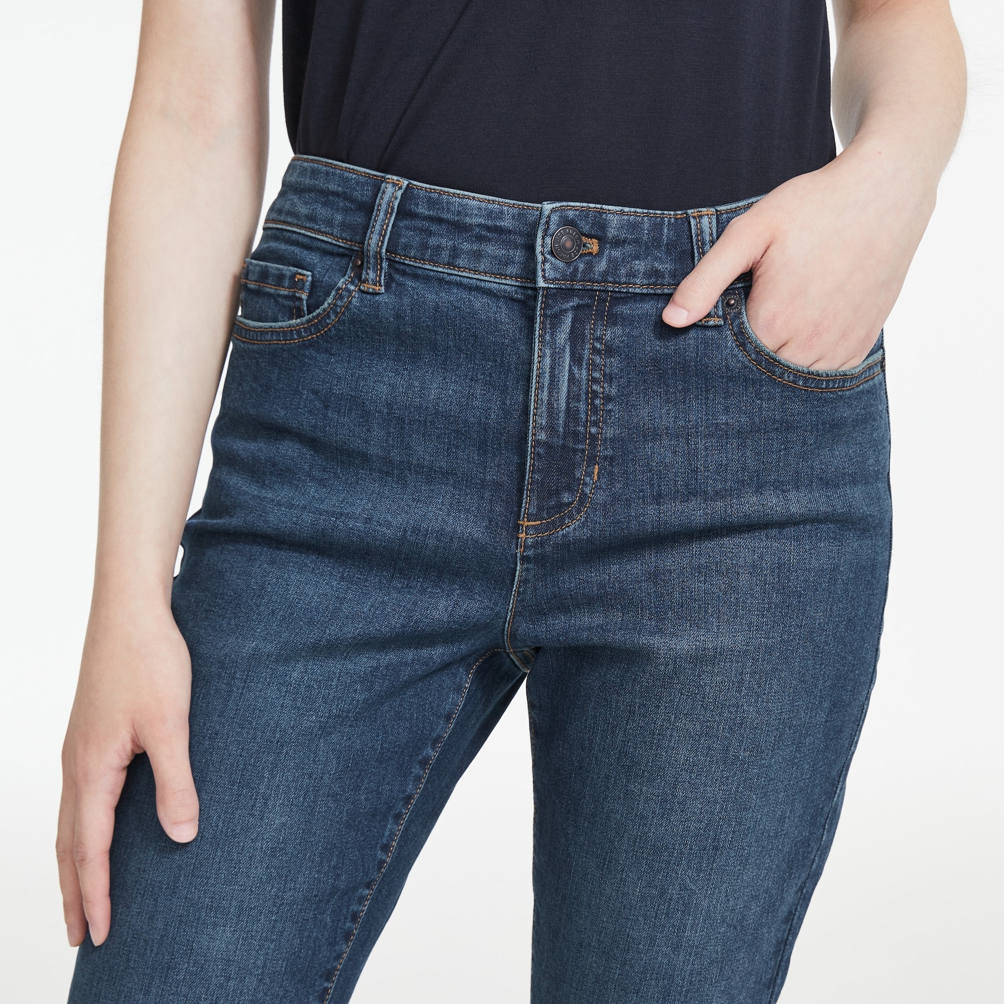 Jean très étroit à taille mi-haute