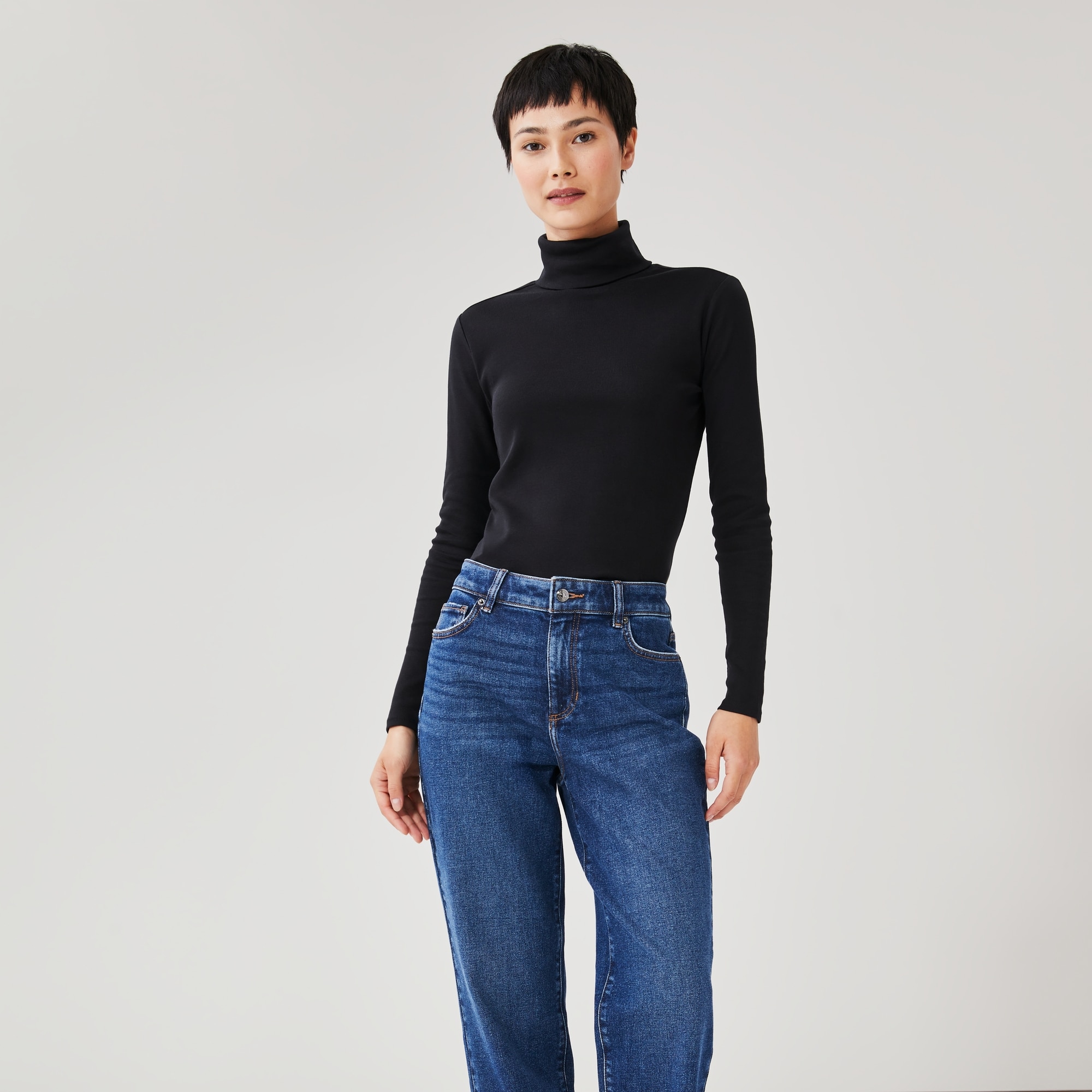 Organic Cotton Turtleneck in JF Black from Joe Fresh