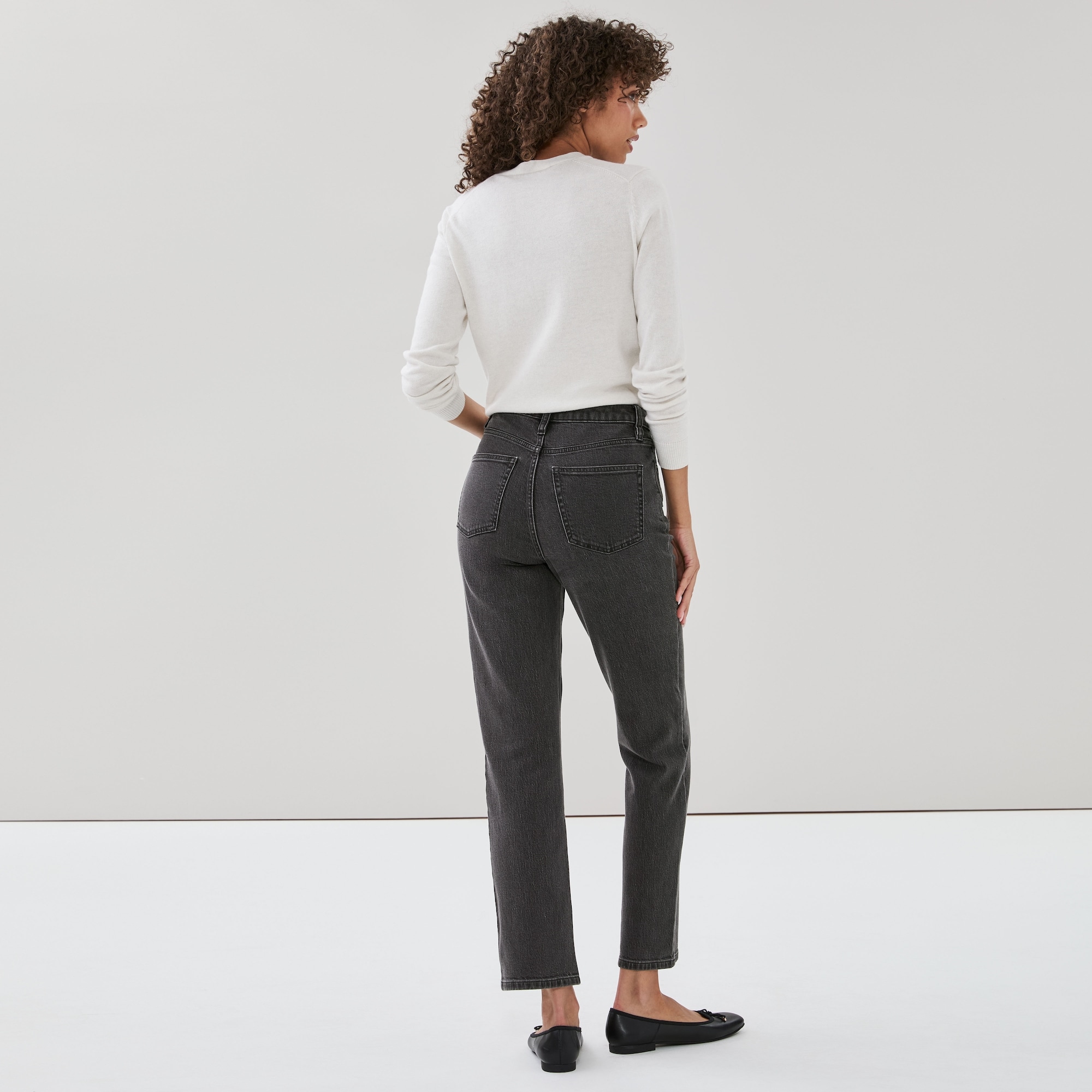 Black Wash Slim Straight Jean