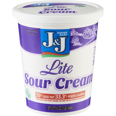 J & J Crème sure légère 454 g, 2,64 $/100g