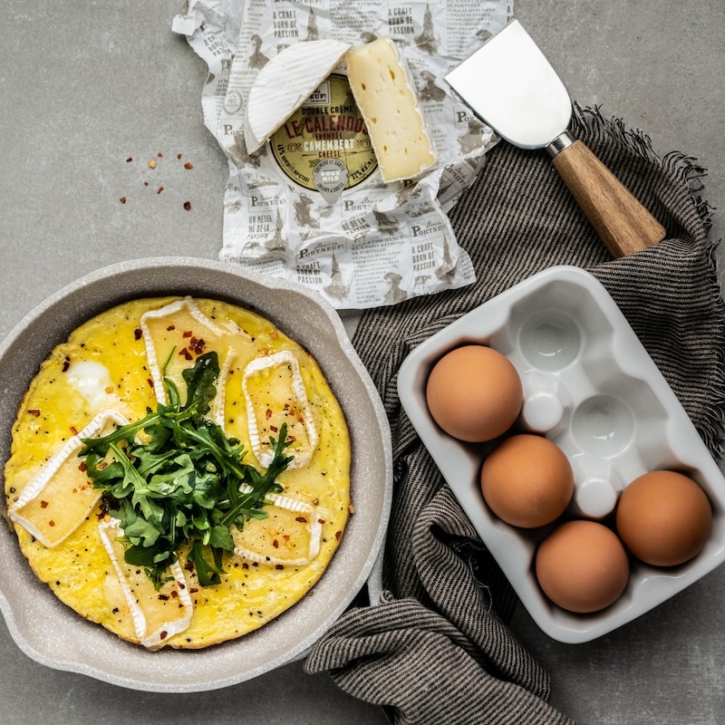 Le Calendos Double Crème Camembert Cheese RW