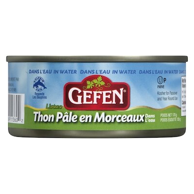 Thon pâle en morceaux dans l’eau casher