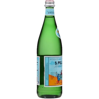 Sparkling Carbonated Mineral Water