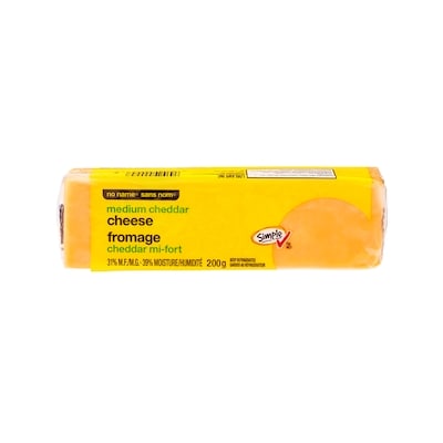 Sans Nom Fromage cheddar mi-fort 200 g, 2,00 $/100g